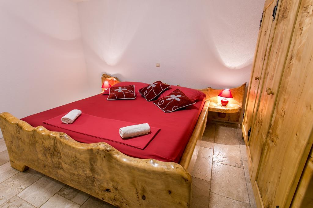 Stonehouse Marina Villa Vrsine Kültér fotó